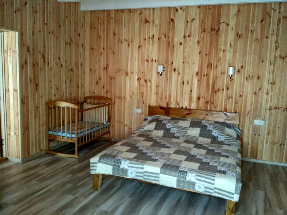 Hotel Eco House Chornomorsk Exterior foto